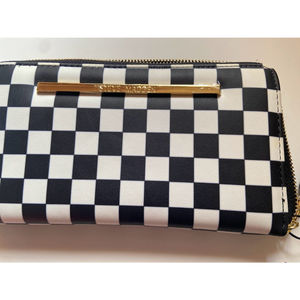 Steve Madden Checkerboard Wallet / Cartera de cuadros y pulsera dorada